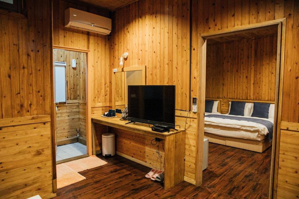 Cdr Hotspring Resort Liugui Exterior foto